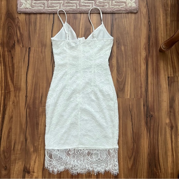 Sold - Picture 4 of 8